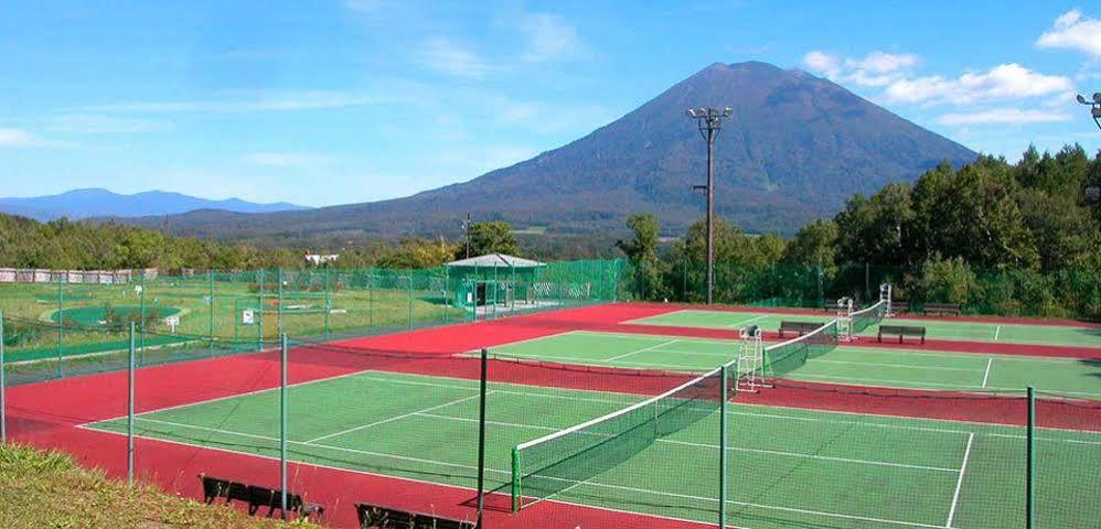 Pension Berg Niseko Exterior photo